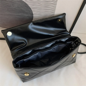 Sacs <span class=keywords><strong>fourre</strong></span>-tout de luxe de marque 2026 Nouveaux modèles Bottes en cuir véritable pour hommes Prix abordable Première qualité Deux poignées Fermeture éclair Perle 3 pièces - Product Image 6