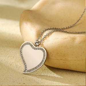 จี้สร้อยคอแฟชั่นสแตนเลสสตีล 316L แบบกำหนดเอง สร้อยคอเครื่องประดับชั้นดี สร้อยคอเปล่าประดับเพชรซิร์คอนสำหรับสลักชื่อ - Product Image 3