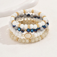 Bracelets de mode pour femmes, 4 pièces, empilables, en perles et cristaux, élégants et décontractés, pour l'été, les vacances et le quotidien, collection 2026
