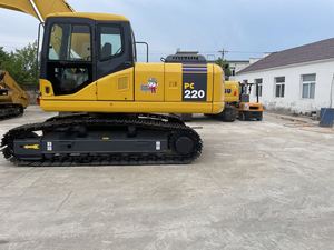 Pelle pelleteuse sur chenilles multifonction japonaise d'origine d'occasion Komatsu PC220 haute efficacité Komatsu PC360 PC300 en bon état en vente - Product Image 3