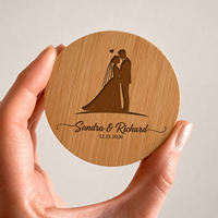 Abridor de Botellas de Bambú Grabado Personalizado - Abridor de Tapas Magnético Personalizado, Regalo para Padrinos de Boda, Recuerdo de Boda para Invitados