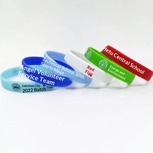 Pulsera/Brazalete de Silicona de Color Sólido con Impresión de Letras Personalizadas Luminosas para Actividades de Grupo, Deportes de Equipo y Baloncesto - Product Image 1