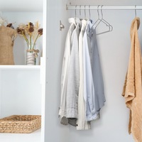 Cintre en métal chromé avec conception de vêtements, soutien de cintres, 10 pièces, vente en gros