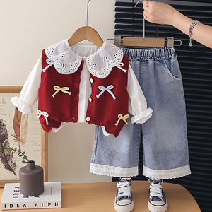Set Autunnale per Bambine con Fiocco Colorato, 3 Pezzi: Gilet in Maglia, Camicetta e Pantaloni in Denim - Product Image 6
