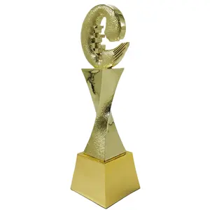 ميدالية رياضية عالية الجودة جوائز معدنية ميداليات لويحات الكريكيت العالم الذهبي الحذاء الكأس كأس القمر مطلي بالذهب تمثال الكأس