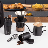 Coffret Cadeau Café Luxe Moderne avec Accessoires Espresso en Métal et Outils Écologiques pour le Découpage du Café
