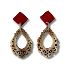 Pendientes de cuerno de último diseño, hechos a medida para fiestas, con diferentes formas, meticulosamente elaborados en Vietnam. - Product Image 1