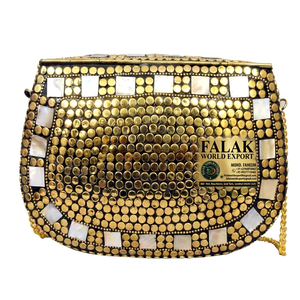 Magnifiques pochettes en mosaïque fabriquées à la main par Falak World Export, un accessoire époustouflant pour les femmes lors de célébrations et d'occasions spéciales - Product Image 1