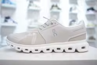 Chaussures de course respirantes rehaussantes de style rétro sportif pour homme, modèle Cloud 6, nouvelle collection 2026, meilleure qualité, très tendance et populaires