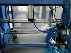 Fully <strong>Auto</strong> Shrink <strong>Wrap</strong> <strong>Machine</strong> Shrink Packing <strong>Machine</strong> Small Bottle <strong>Shrinking</strong> Wrapping <strong>Machine</strong> - Product Image 3