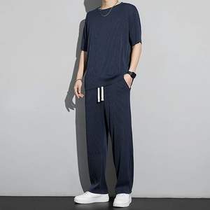 Мужской летний модный комплект из 2 предметов, дышащая быстросохнущая футболка и брюки, Свободные повседневные комплекты - Product Image 4