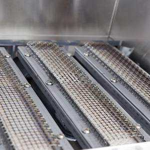 Salamandre à gaz compacte avec corps en acier inoxydable de haute qualité, adaptée aux restaurants et pizzerias de petite à moyenne taille - Product Image 6