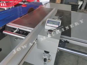 Scie de <span class=keywords><strong>menuiserie</strong></span> chinoise Machines de découpe de bois Table <span class=keywords><strong>coulissante</strong></span> Scie à panneaux Machine de travail du bois - Product Image 3