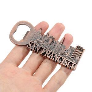 Abridor de Botellas de Cerveza de Metal con Forma de Casa de Ciudad, Recuerdo Personalizado de Fábrica China para Regalos de Boda - Product Image 5