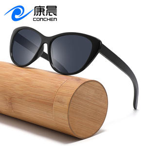 Lunettes de soleil œil de chat Conchen pour femmes, monture noire en PC, verres TAC, protection UV400, lunettes de soleil tendance pour les voyages et la conduite - Product Image 2