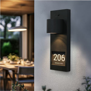 Targa Moderna Minimalista con Numero Civico e Illuminazione a LED, Montaggio a Parete per Appartamenti/Ville/Hotel - Product Image 1
