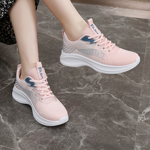 Chaussures de sport respirantes antidérapantes en maille pour femmes, collection Printemps-Été-Automne 2026, idéales pour étudiantes, fabriquées en Chine - Product Image 4