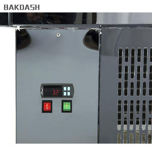 <span class=keywords><strong>Vitrine</strong></span> pour dépanneur <span class=keywords><strong>Vitrine</strong></span> pour boissons laitières Glacière ouverte d'<span class=keywords><strong>occasion</strong></span> - Product Image 4