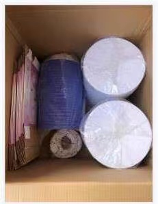 Caja de color existente sin ensamblar