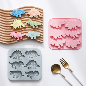 Moldes de Silicona para Pastel con Diseño de Dinosaurios, Reutilizables, de Grado Alimenticio, Lindos Moldes Magnéticos de Silicona para Chocolate, Dulces y Hielo - Product Image 6