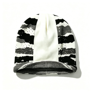 Gorro de Punto Unisex para Invierno, Diseño Jacquard Camuflaje Blanco y Negro, Gorro Skully Suave, Cálido y Elástico, Estilo Casual, Urbano, para Uso Diario - Product Image 6