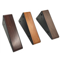Pinlong High Quality Viele Stile Möbel Kunststoff Kurze Dreieck Füße Möbel Schrank Sofa Beine
