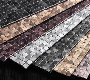 Mosaico Metálico Cúbico de Aluminio 3D Gravitacional Plateado de Fábrica Foshan para Decoración del Hogar y Revestimiento de Cocina - Product Image 6