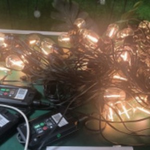 Guirlandes lumineuses LED à télécommande, alimentées par énergie solaire, solution d'éclairage décoratif extérieur - Product Image 1