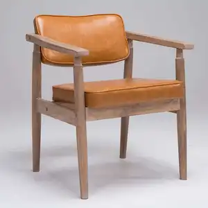 Sedia per il tempo libero di lusso moderna comoda in pelle di legno colorata in gomma ristorante caffè camera da letto stile nordico confortevole