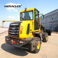 Chargeuse sur pneus télescopique CE certifiée Heracles 4x4 1,5 tonne 0,65 m³ avec moteur et boîte de vitesses, moment de charge élevé pour chantier de construction
