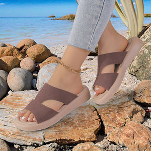 Chanclas de Moda para Mujer y Niña, con Suela de Masaje de Goma PU Ligera, Logotipo Personalizado, Venta al por Mayor, Entrega Rápida - Product Image 3