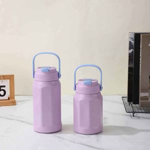 Stainless Steel Tumbler With Modern Design - Product Image 4