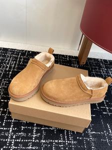 Botas UGgss de lujo de alta calidad para mujer, cálidas, antiolor, con suela gruesa, diseño de moda, cuero cómodo, botas UGgss con suela gruesa - Product Image 3