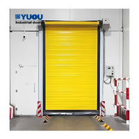 Porte rapide isolée en PVC pour entrepôt logistique alimentaire et chimique
