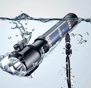 2000mAh IPX 5 không thấm nước USB sạc LED Đèn pin năng lượng mặt trời Powered chiến thuật điện thoại di động Sạc đèn pin ngọn đuốc sản phẩm - Product Image 2