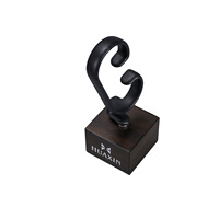 Présentoir de Luxe pour Montres HUAXIN, 16, 20, 25, 30 Emplacements, en MDF+PU Laqué Mat, avec Coussinets en C et Logo Personnalisé, Disponible à la Vente