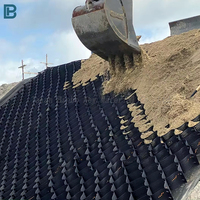 Çin Fabrikası'nın HDPE Petek Dokulu Geocell Toprak Güçlendirme Yapısı, Nehir Yolu Koruması İstinat Duvarı için Web Tasarımı
