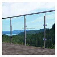 Poteau en acier inoxydable 304 sophistiqué Prima avec garde-corps en verre pour escalier extérieur et intérieur et sécurité