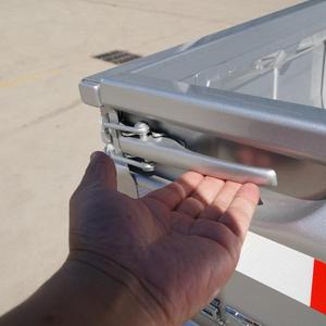 Wuling Van Ev 50 Light Cargo 4x4 Pickup Mini vehículo eléctrico para adultos Diseño de vagón estructurado para carga de camiones pequeños - Product Image 4