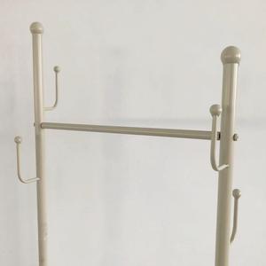 Étagères de placard armoires beiges Porte-<span class=keywords><strong>manteau</strong></span> sur pied en forme de H <span class=keywords><strong>beige</strong></span> avec panier - Product Image 4