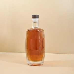 Bouteille <span class=keywords><strong>de</strong></span> whisky <span class=keywords><strong>vide</strong></span> <span class=keywords><strong>de</strong></span> haute qualité, bouteille en verre pour la vodka, bouteille <span class=keywords><strong>de</strong></span> liqueur <span class=keywords><strong>de</strong></span> 500 ml avec bouchon - Product Image 6