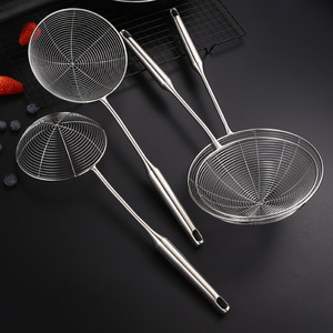 Ustensiles de cuisine isolés en acier inoxydable 304 à manche creux, passoire pour fondue, cuillère passoire, vente en gros fabricant - Product Image 1
