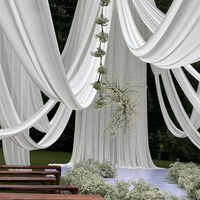 Tissu en mousseline de soie semi-transparente blanche nacrée pour décors de scène extérieure et plafonds décoratifs