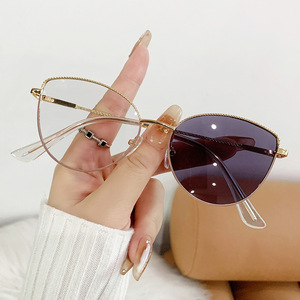 26029 Fotochromatische Optische Bril Metalen Montuur Vlindermodel Fotochromatische Bril Photogray Alle Gezichten Lunettes Photogray Bril - Product Image 4