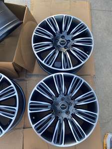 Rines Forjados Personalizados SRX Nuevos, Acabado Pulido, de 16-24 Pulgadas, Aluminio T6061, Prensado a 12000T, para Corvette, Color Plata - Product Image 4