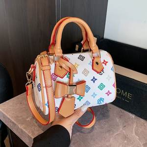 Noel hediyesi 5A + yüksek kalite toptan üretim lüks moda tasarımcısı özelleştirilmiş büyük kapasiteli kadın Crossbody çanta - Product Image 4