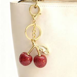 Nouveau porte-monnaie vintage en alliage métallique en forme <span class=keywords><strong>de</strong></span> cerise, petit et mignon, avec chaîne, porte-clés tendance pour sac - Product Image 2