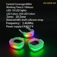 Bracelet lumineux personnalisé pour événements, 10 LED, 10 zones DMX512, sangle réglable en silicone souple, 600m, télécommande 2.4G, application Bluetooth, musique