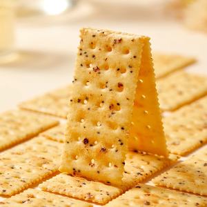 Biscuits craquelins salés en gros avec des saveurs de caviar, de <span class=keywords><strong>moutarde</strong></span>, de bœuf au poivre noir, de jambon à la truffe noire en emballage boîte - Product Image 4