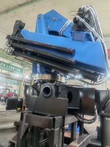 Baukran auf LKW-Montage mit Gelenkausleger, Dreirad-Hydraulikkran, Tragbarer Hebekran - Product Image 5
